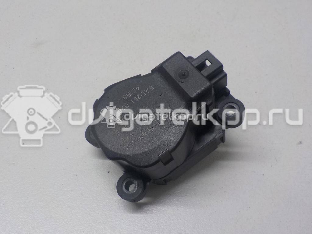 Фото Моторчик заслонки отопителя  3M5H19E616AA для Ford Focus / Tourneo / C-Max / Galaxy / Kuga {forloop.counter}}