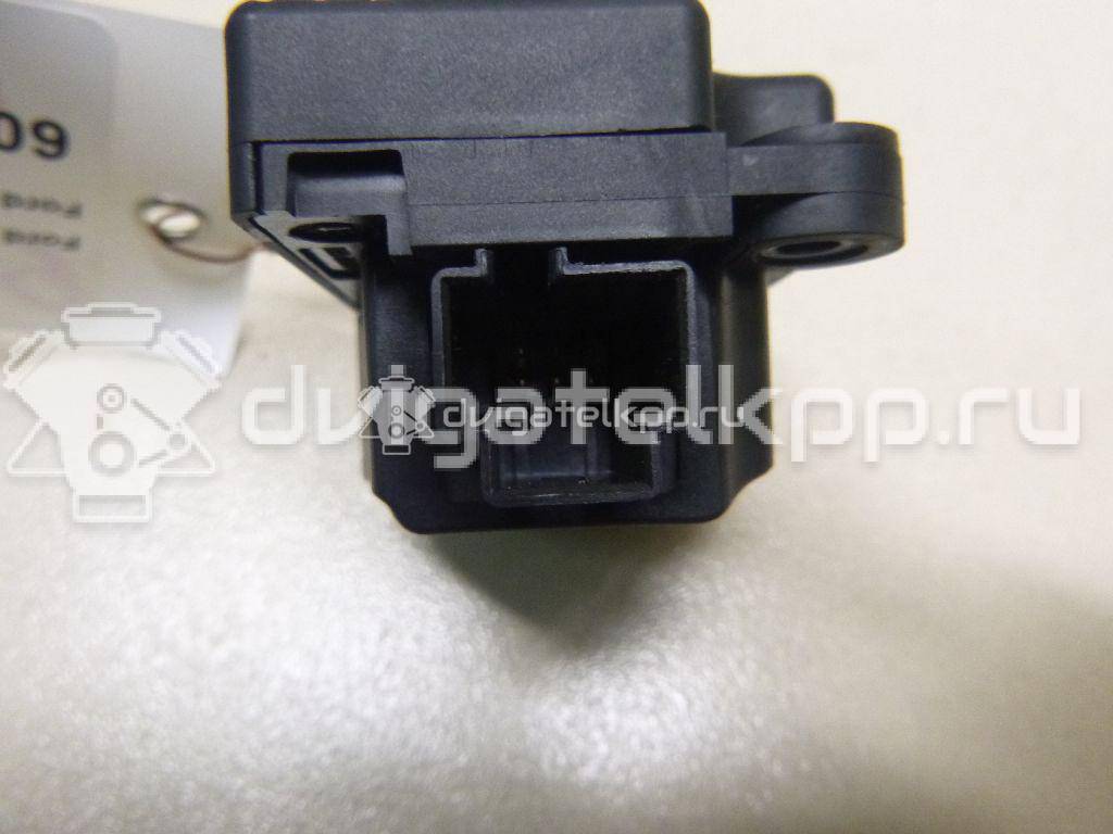 Фото Моторчик заслонки отопителя  3m5h19e616aa для Ford Focus / Tourneo / C-Max / Galaxy / Kuga {forloop.counter}}