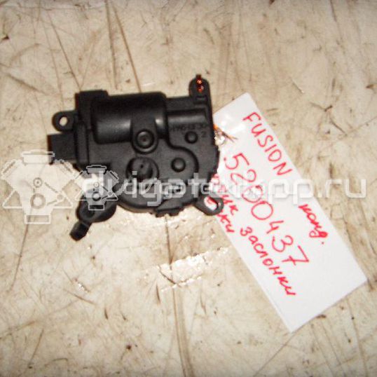 Фото Моторчик заслонки отопителя  1S7H19B634CA для Ford Focus / Tourneo / C-Max / Galaxy / Kuga