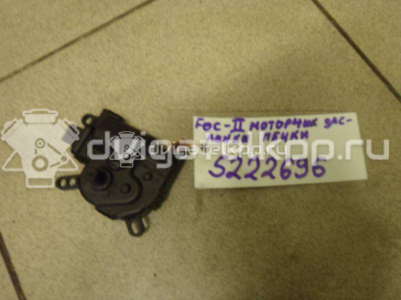 Фото Моторчик заслонки отопителя  1S7H19B634CA для Ford Focus / Tourneo / C-Max / Galaxy / Kuga {forloop.counter}}