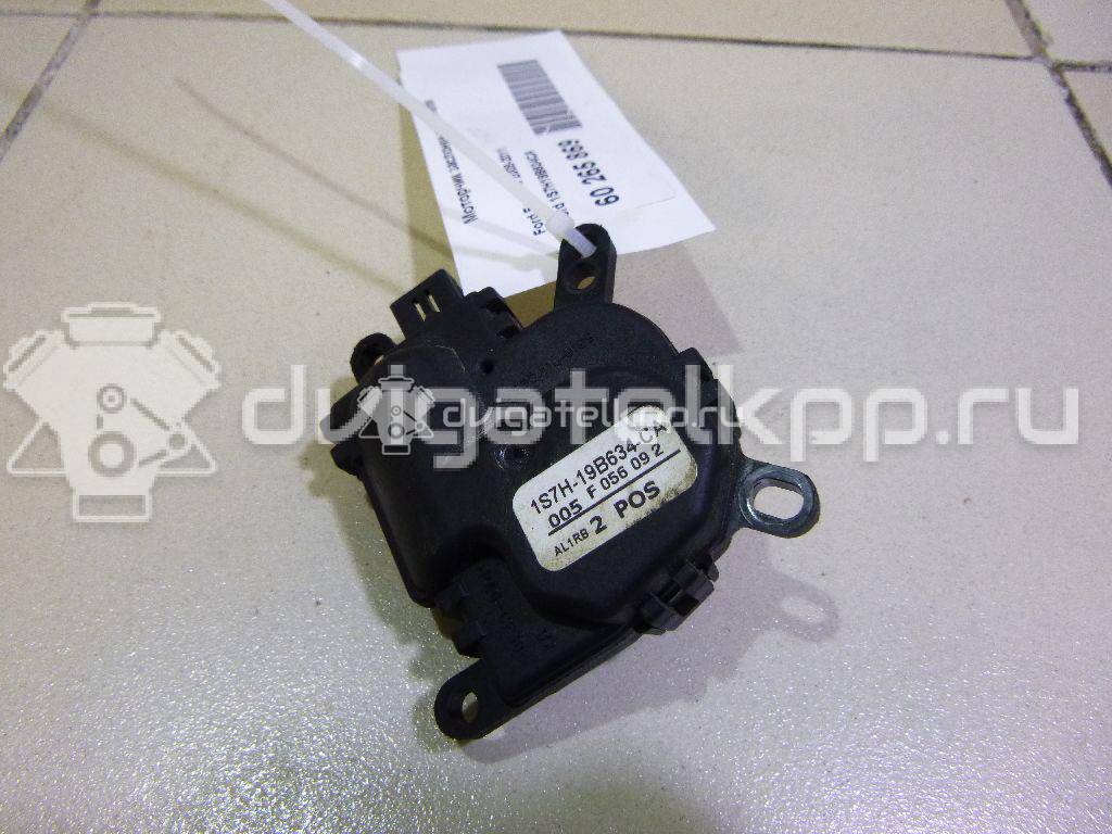 Фото Моторчик заслонки отопителя  1S7H19B634CA для Ford Focus / Tourneo / C-Max / Galaxy / Kuga {forloop.counter}}