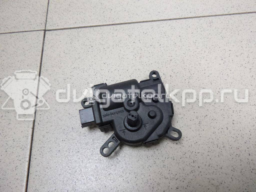 Фото Моторчик заслонки отопителя  1S7H19B634CA для Ford Focus / Tourneo / C-Max / Galaxy / Kuga {forloop.counter}}