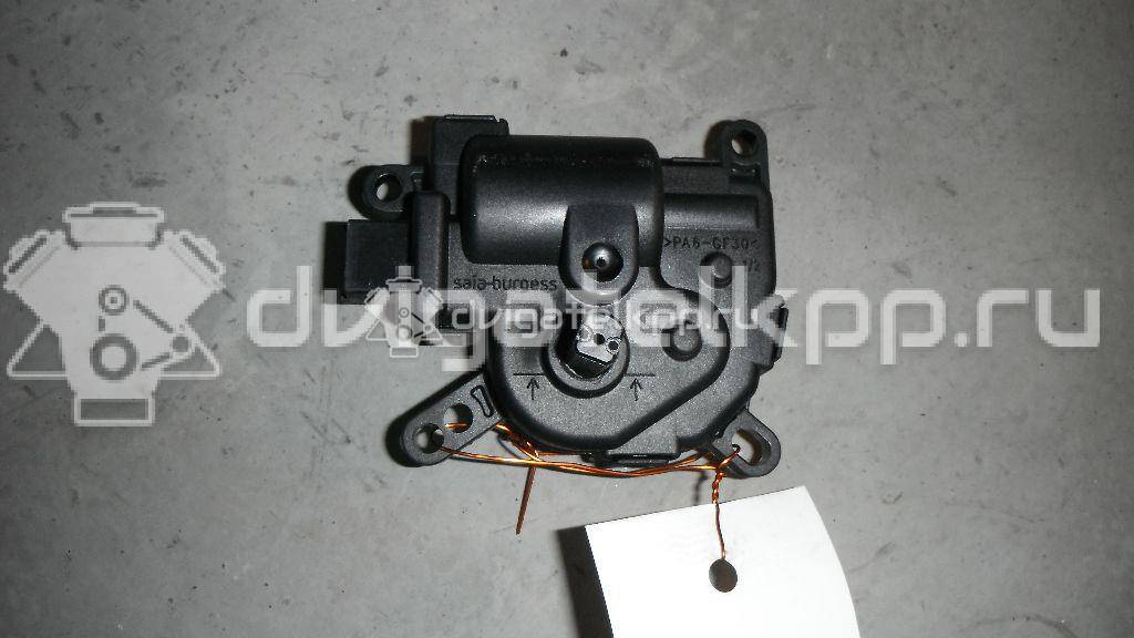 Фото Моторчик заслонки отопителя  1S7H19B634CA для Ford Focus / Tourneo / C-Max / Galaxy / Kuga {forloop.counter}}