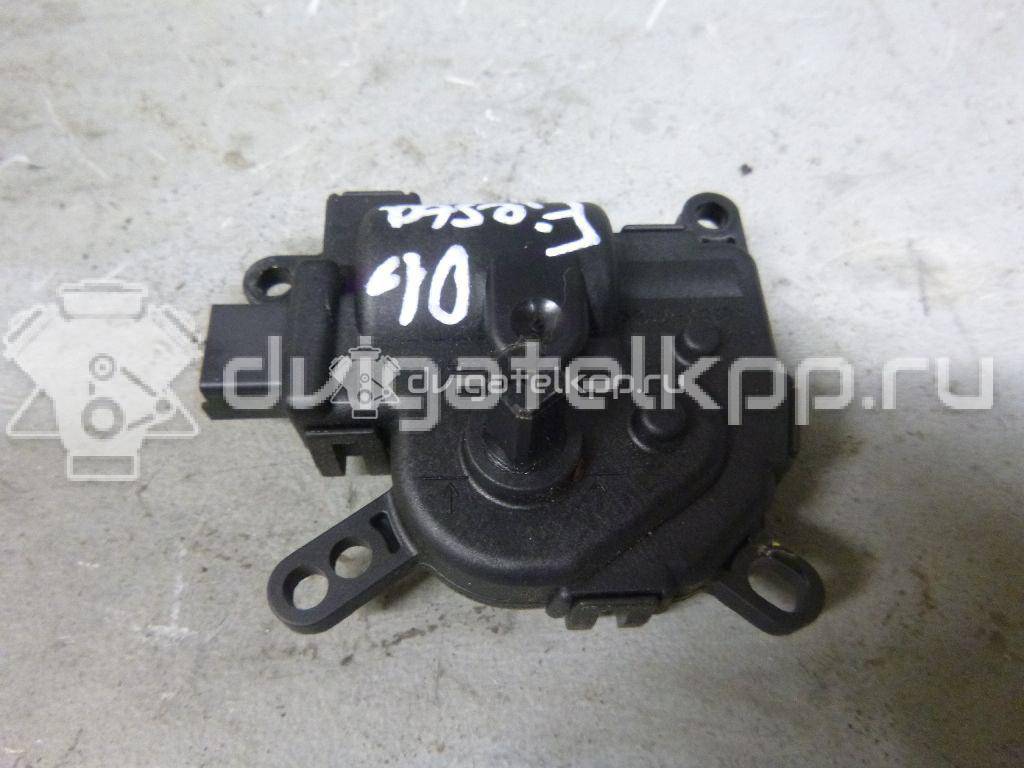 Фото Моторчик заслонки отопителя  1S7H19B634CA для Ford Focus / Tourneo / C-Max / Galaxy / Kuga {forloop.counter}}
