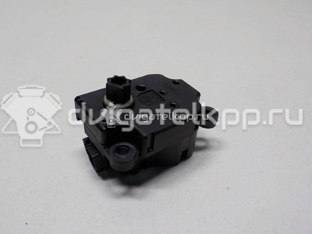 Фото Моторчик заслонки отопителя  3m5h19e616ab для Ford Focus / Tourneo / C-Max / Galaxy / Kuga {forloop.counter}}