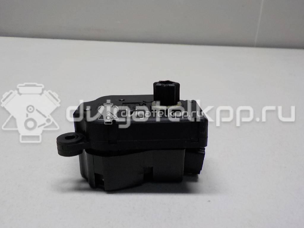Фото Моторчик заслонки отопителя  3m5h19e616ab для Ford Focus / Tourneo / C-Max / Galaxy / Kuga {forloop.counter}}