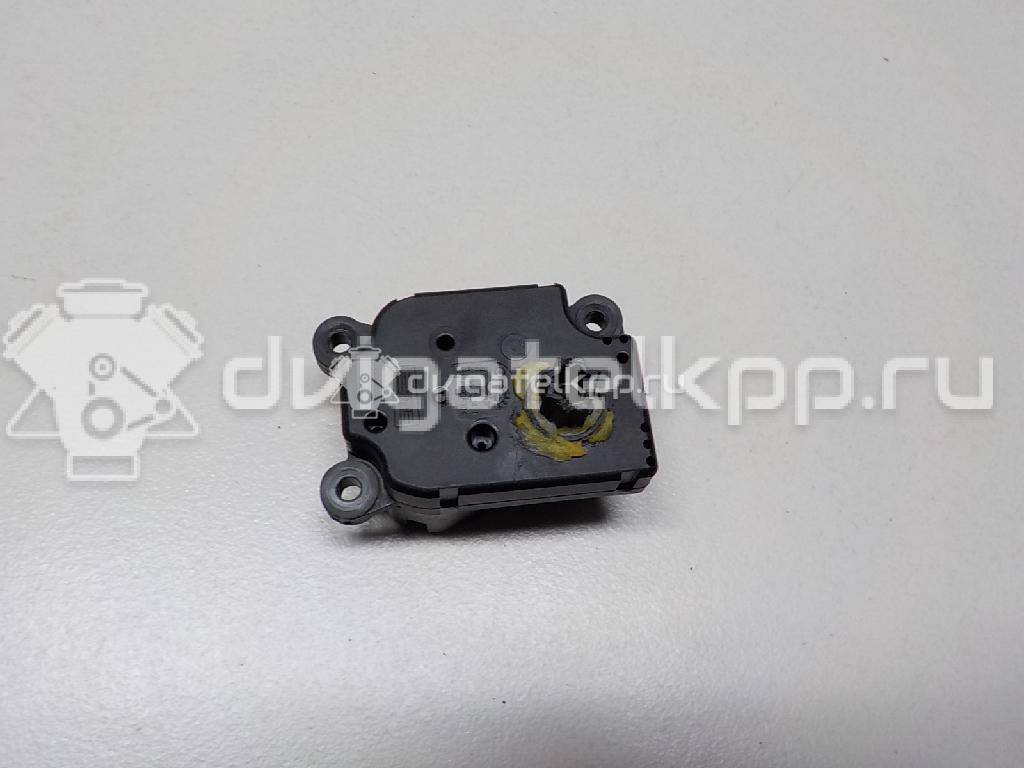 Фото Моторчик заслонки отопителя  3m5h19e616ab для Ford Focus / Tourneo / C-Max / Galaxy / Kuga {forloop.counter}}