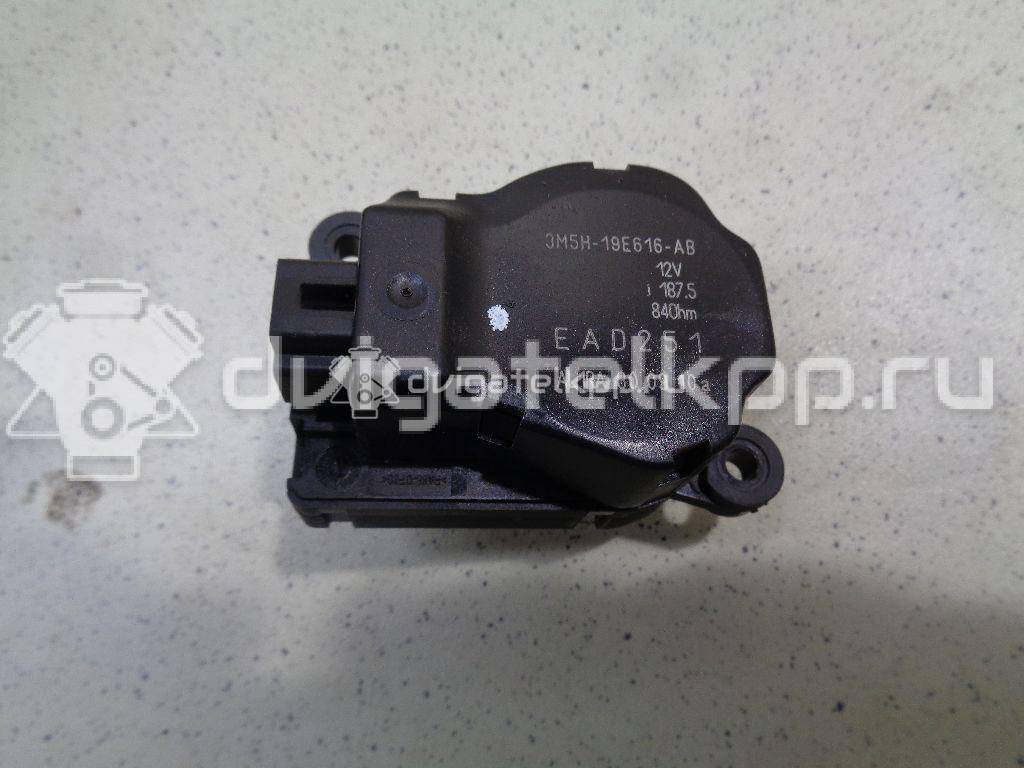 Фото Моторчик заслонки отопителя  3M5H19E616AB для Ford Focus / Tourneo / C-Max / Galaxy / Kuga {forloop.counter}}