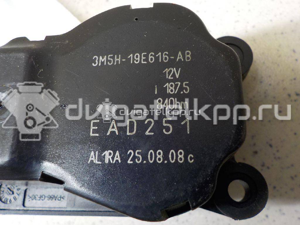 Фото Моторчик заслонки отопителя  3m5h19e616ab для Ford Focus / Tourneo / C-Max / Galaxy / Kuga {forloop.counter}}
