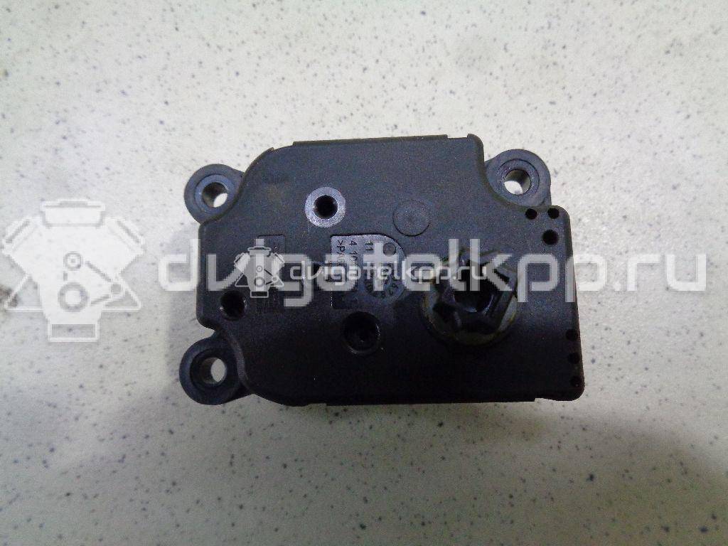 Фото Моторчик заслонки отопителя  3M5H19E616AB для Ford Focus / Tourneo / C-Max / Galaxy / Kuga {forloop.counter}}