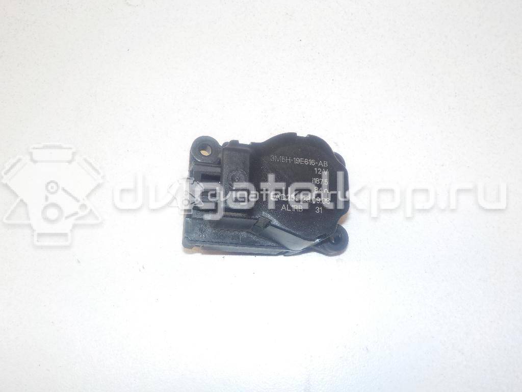 Фото Моторчик заслонки отопителя  3M5H19E616AB для Ford Focus / Tourneo / C-Max / Galaxy / Kuga {forloop.counter}}