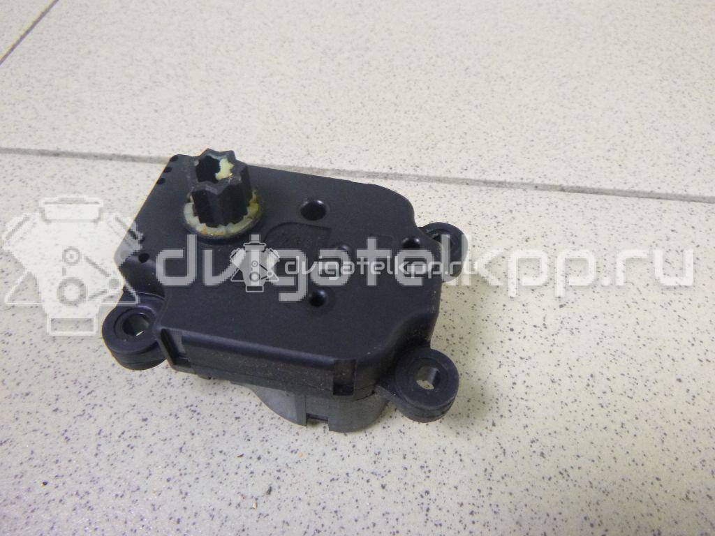 Фото Моторчик заслонки отопителя  3m5h19e616ab для Ford Focus / Tourneo / C-Max / Galaxy / Kuga {forloop.counter}}