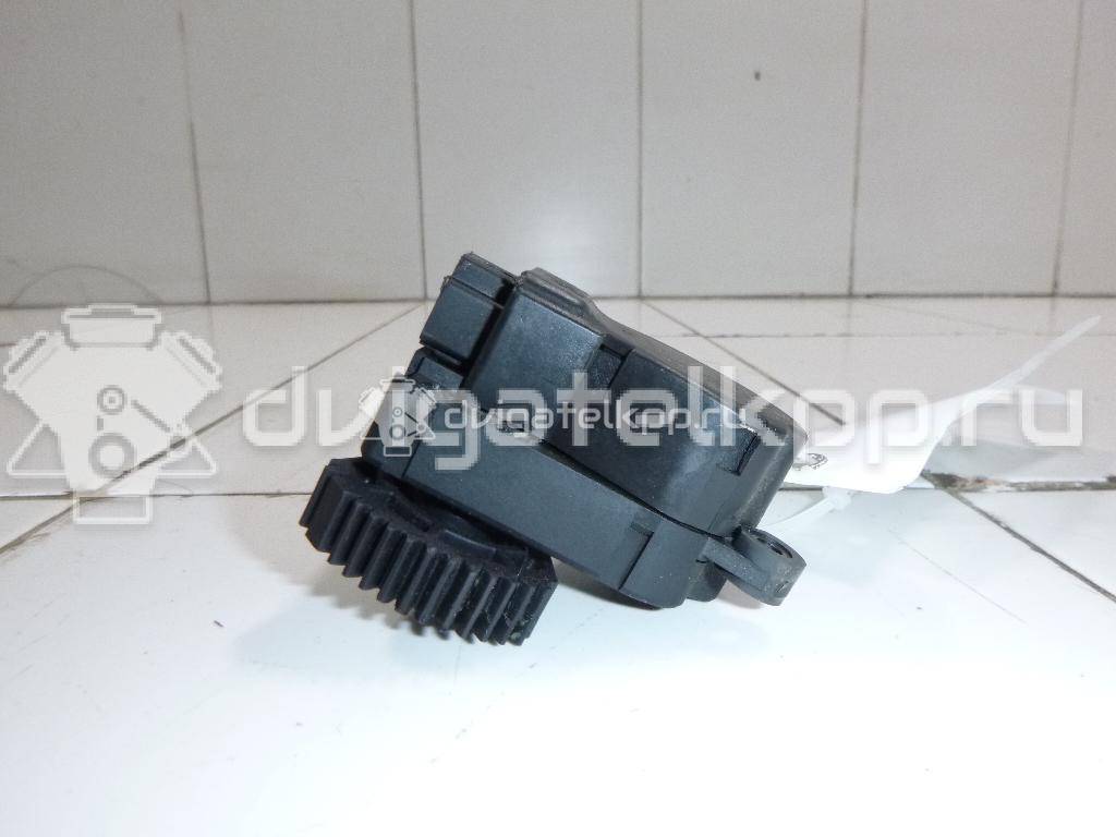Фото Моторчик заслонки отопителя  3M5H19E616AB для Ford Focus / Tourneo / C-Max / Galaxy / Kuga {forloop.counter}}