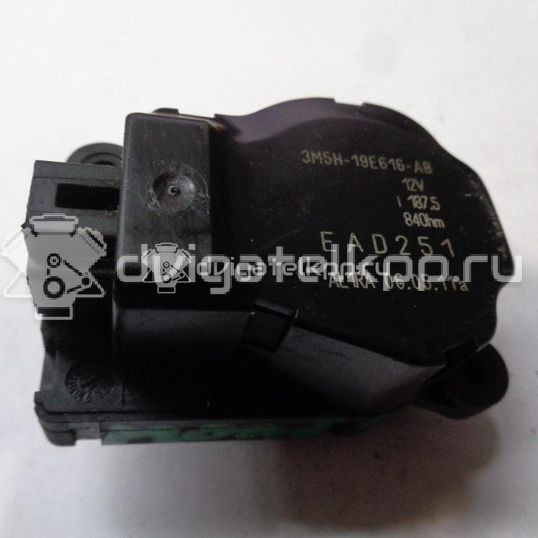 Фото Моторчик заслонки отопителя  3M5H19E616AB для Ford Focus / Tourneo / C-Max / Galaxy / Kuga