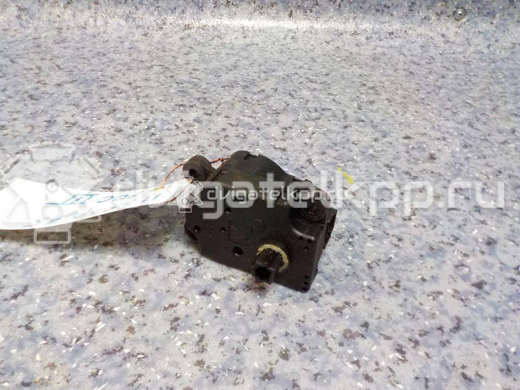 Фото Моторчик заслонки отопителя  3M5H19E616AB для Ford Focus / Tourneo / C-Max / Galaxy / Kuga {forloop.counter}}