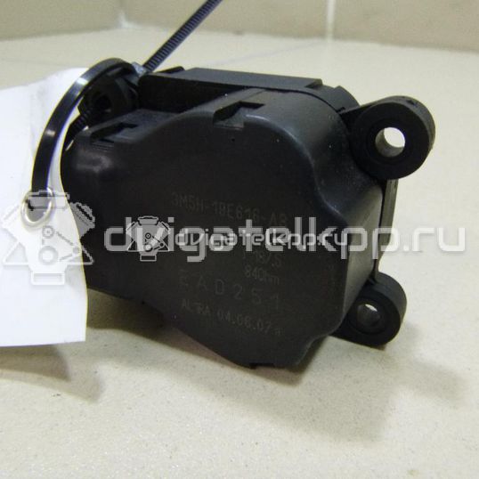 Фото Моторчик заслонки отопителя  3m5h19e616ab для Ford Focus / Tourneo / C-Max / Galaxy / Kuga