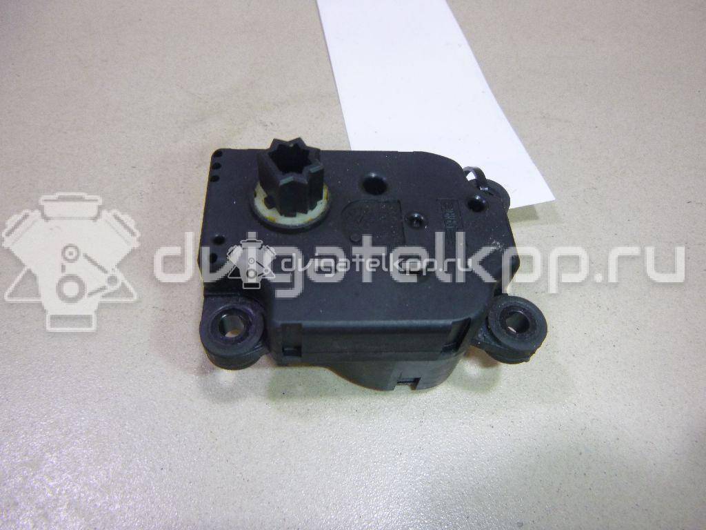 Фото Моторчик заслонки отопителя  3m5h19e616ab для Ford Focus / Tourneo / C-Max / Galaxy / Kuga {forloop.counter}}