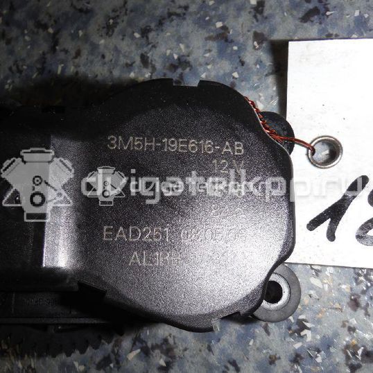 Фото Моторчик заслонки отопителя  3m5h19e616ab для Ford Focus / Tourneo / C-Max / Galaxy / Kuga