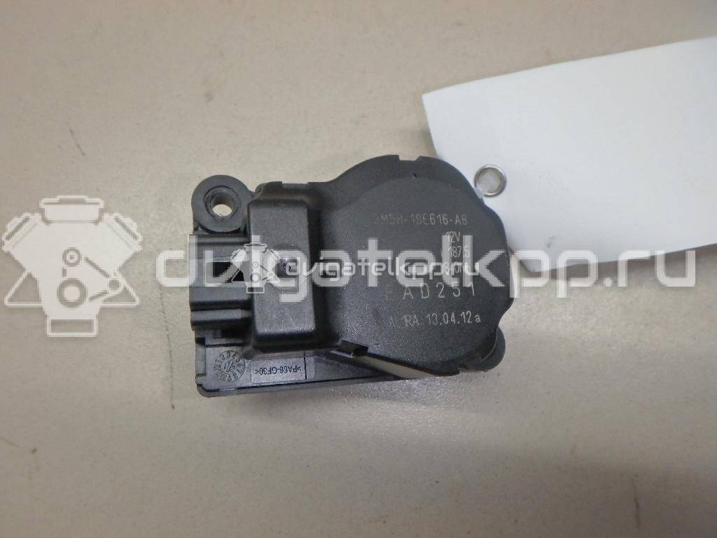 Фото Моторчик заслонки отопителя  3m5h19e616ab для Ford Focus / Tourneo / C-Max / Galaxy / Kuga {forloop.counter}}