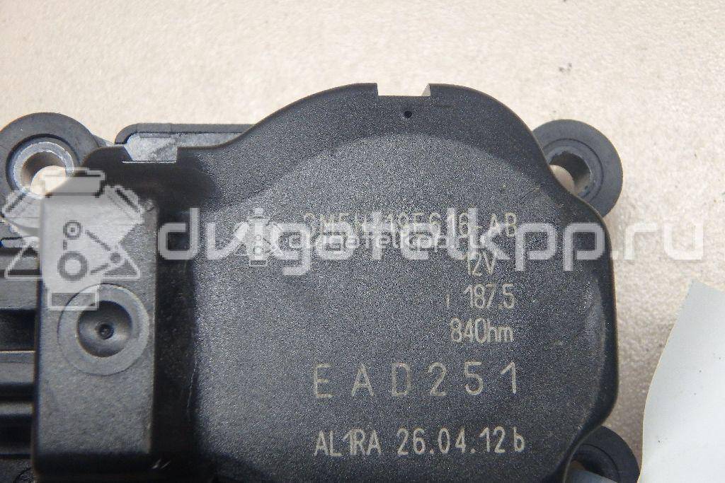 Фото Моторчик заслонки отопителя  3m5h19e616ab для Ford Focus / Tourneo / C-Max / Galaxy / Kuga {forloop.counter}}
