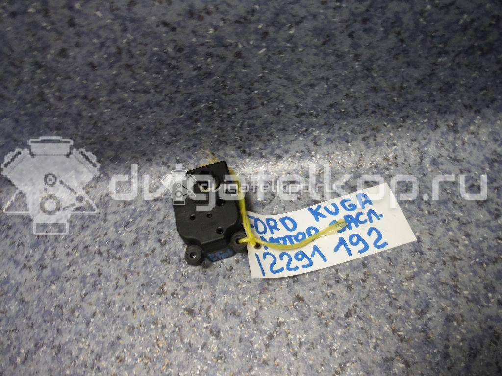 Фото Моторчик заслонки отопителя  3m5h19e616ab для Ford Focus / Tourneo / C-Max / Galaxy / Kuga {forloop.counter}}