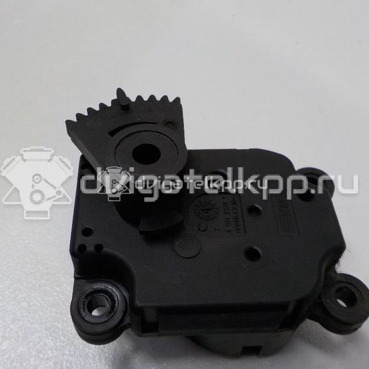 Фото Моторчик заслонки отопителя  3M5H19E616AB для Ford Focus / Tourneo / C-Max / Galaxy / Kuga