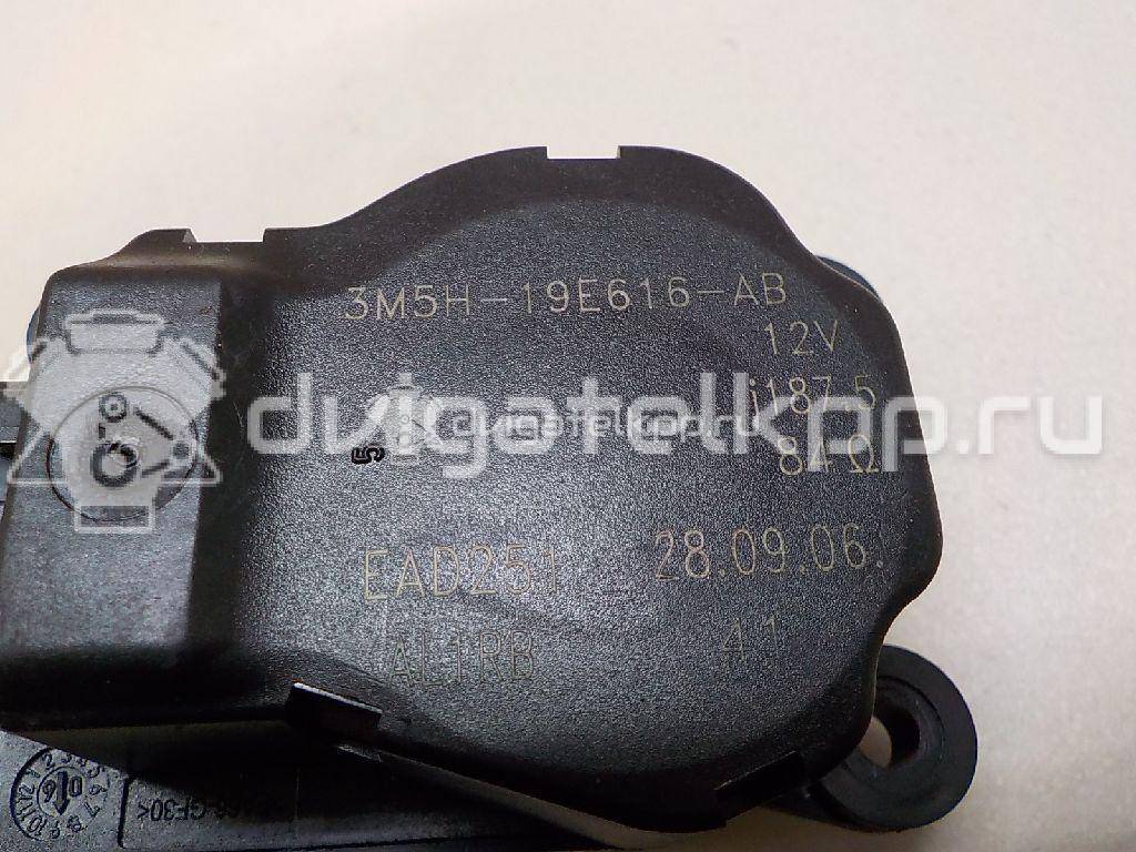 Фото Моторчик заслонки отопителя  1440917 для Ford Focus / Tourneo / C-Max / Galaxy / Kuga {forloop.counter}}