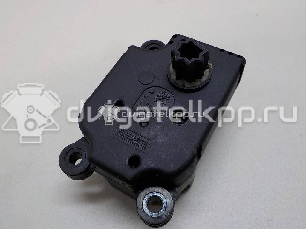 Фото Моторчик заслонки отопителя  1440917 для Ford Focus / Tourneo / C-Max / Galaxy / Kuga {forloop.counter}}