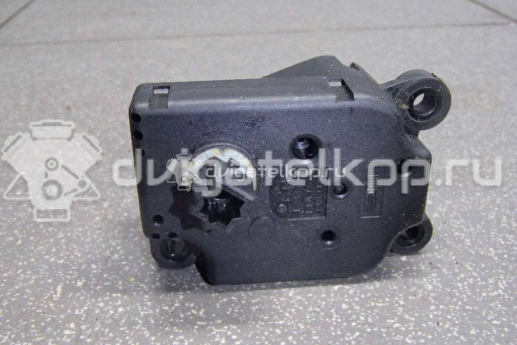 Фото Моторчик заслонки отопителя  3m5h19e616ab для Ford Focus / Tourneo / C-Max / Galaxy / Kuga {forloop.counter}}