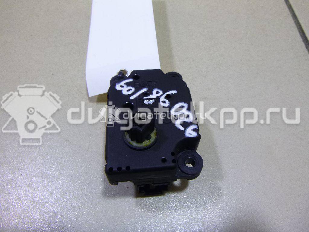 Фото Моторчик заслонки отопителя  3m5h19e616ab для Ford Focus / Tourneo / C-Max / Galaxy / Kuga {forloop.counter}}