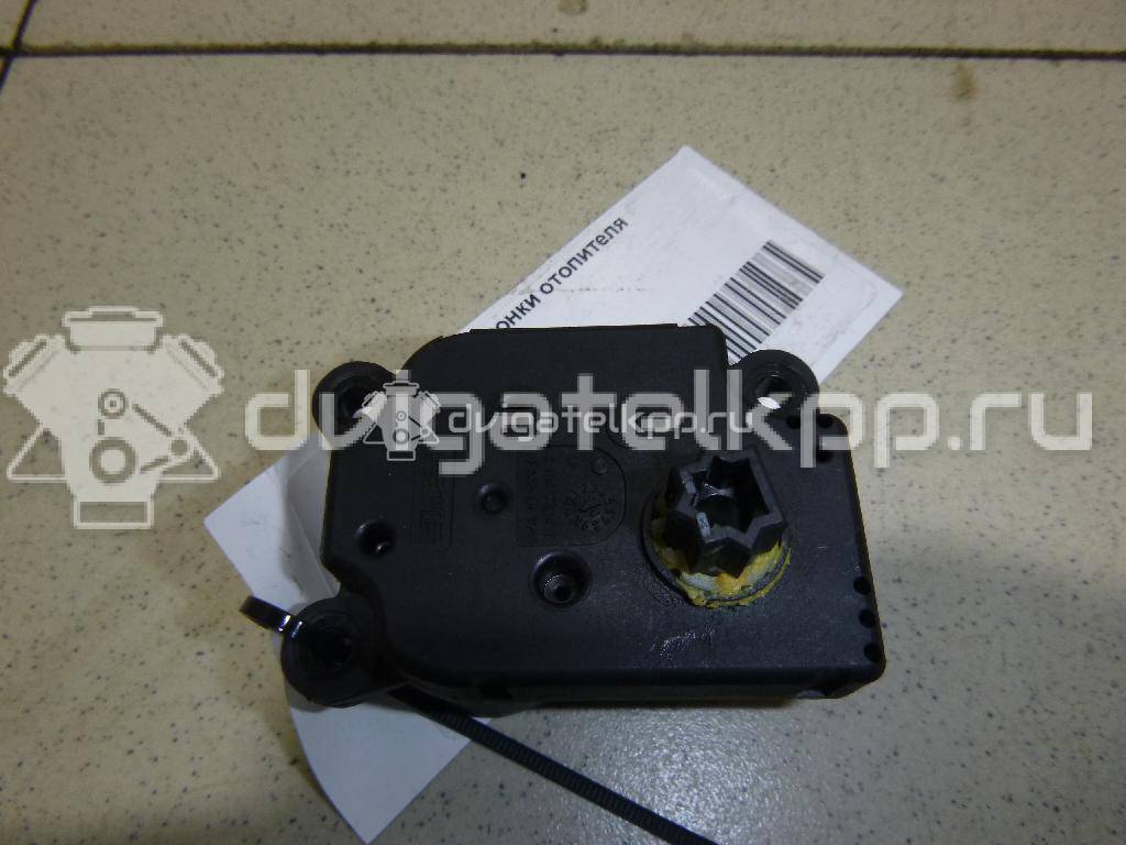 Фото Моторчик заслонки отопителя  3M5H19E616AB для Ford Focus / Tourneo / C-Max / Galaxy / Kuga {forloop.counter}}