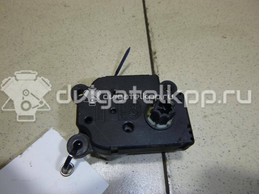 Фото Моторчик заслонки отопителя  3M5H19E616AB для Ford Focus / Tourneo / C-Max / Galaxy / Kuga {forloop.counter}}