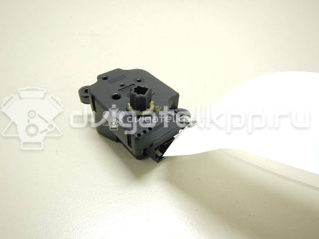 Фото Моторчик заслонки отопителя  3M5H19E616AB для Ford Focus / Tourneo / C-Max / Galaxy / Kuga {forloop.counter}}