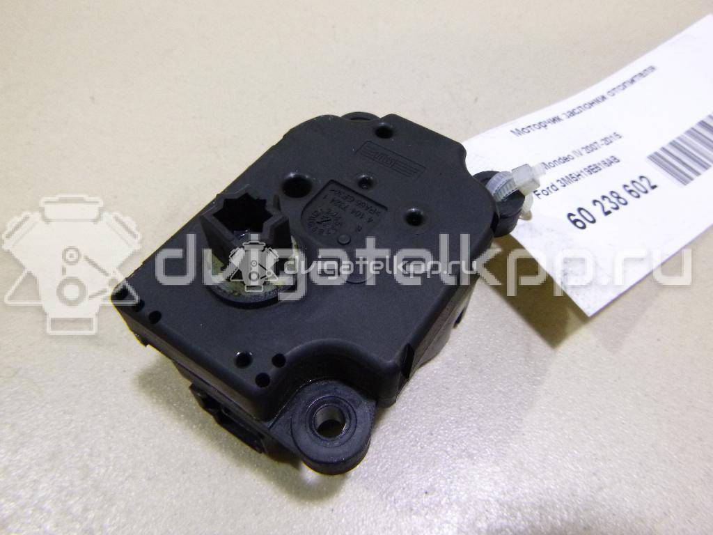 Фото Моторчик заслонки отопителя  3m5h19e616ab для Ford Focus / Tourneo / C-Max / Galaxy / Kuga {forloop.counter}}