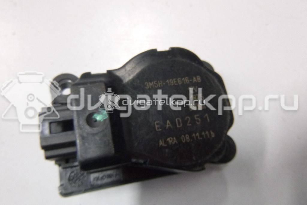 Фото Моторчик заслонки отопителя  3m5h19e616ab для Ford Focus / Tourneo / C-Max / Galaxy / Kuga {forloop.counter}}