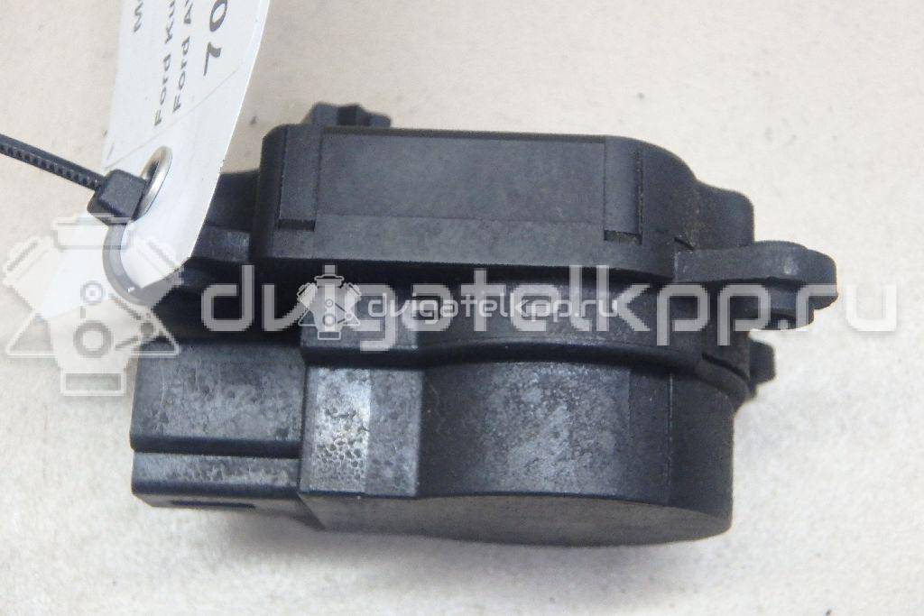Фото Моторчик заслонки отопителя  av6n19e616aa для Ford Focus / Tourneo / C-Max / Galaxy / Kuga {forloop.counter}}