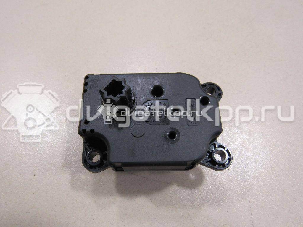 Фото Моторчик заслонки отопителя  av6n19e616aa для Ford Focus / Tourneo / C-Max / Galaxy / Kuga {forloop.counter}}