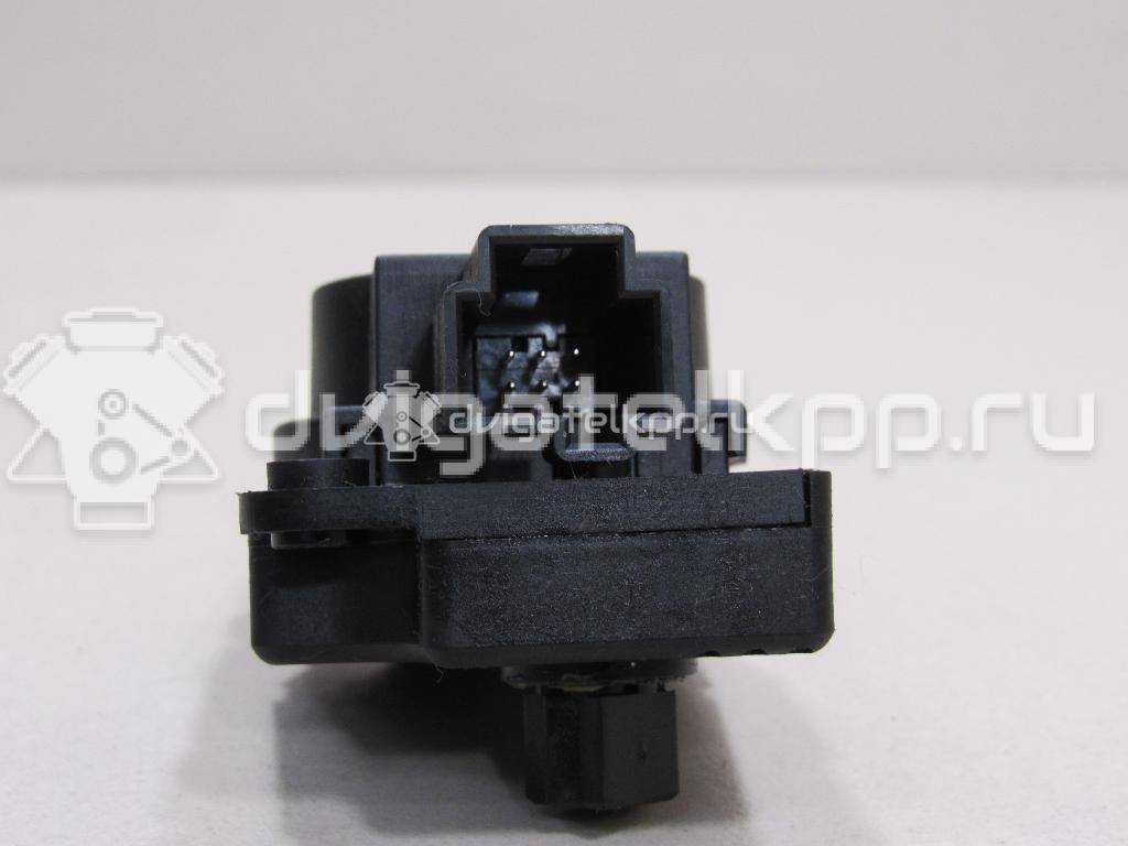 Фото Моторчик заслонки отопителя  av6n19e616aa для Ford Focus / Tourneo / C-Max / Galaxy / Kuga {forloop.counter}}