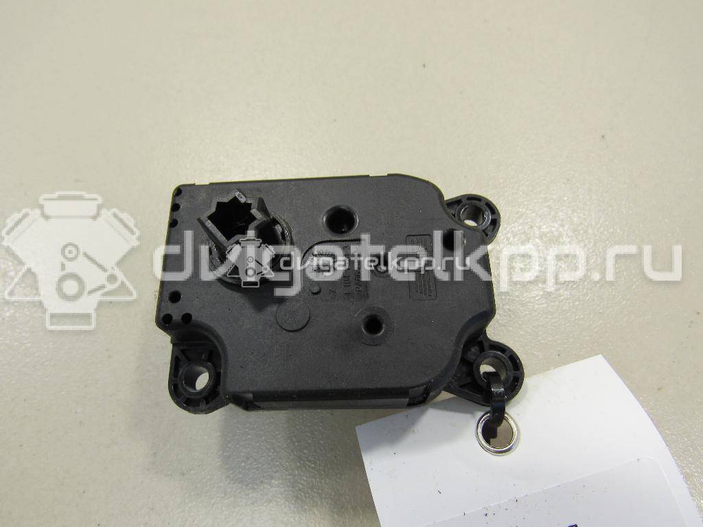 Фото Моторчик заслонки отопителя  AV6N19E616AA для Ford Focus / Tourneo / C-Max / Galaxy / Kuga {forloop.counter}}