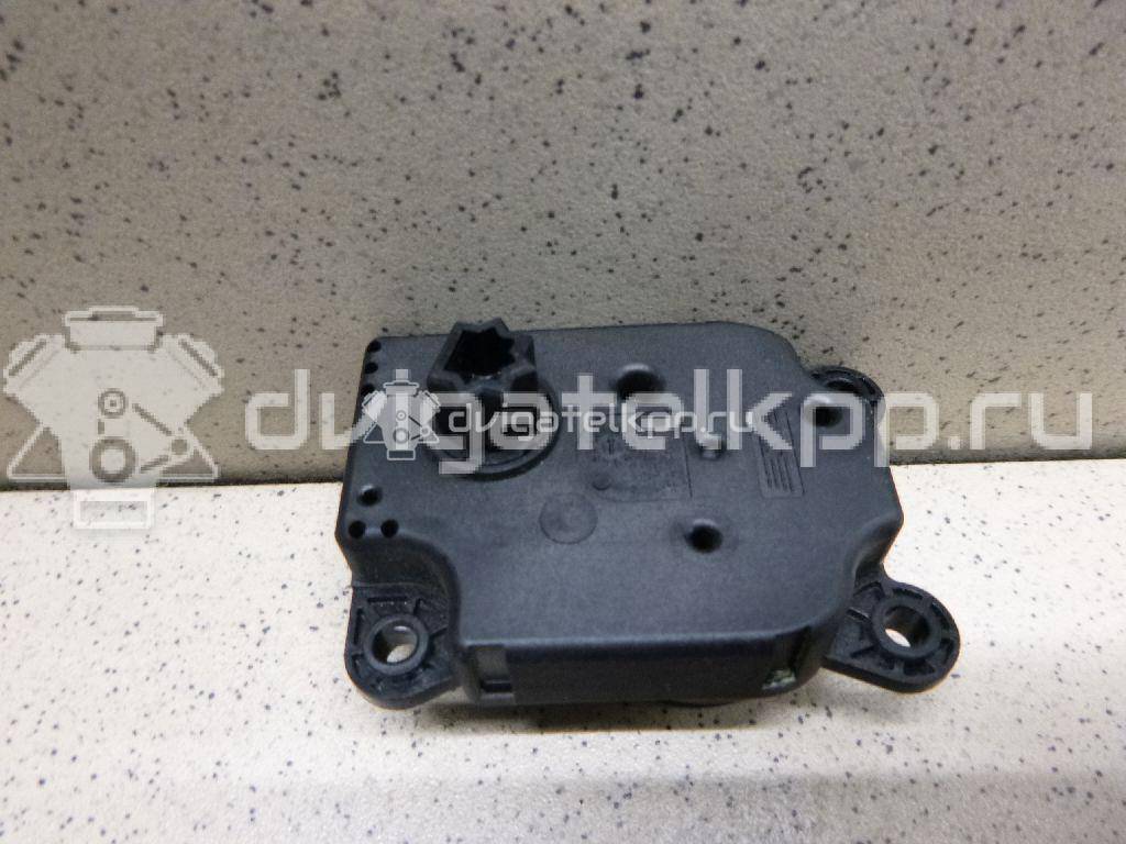 Фото Моторчик заслонки отопителя  av6n19e616aa для Ford Focus / Tourneo / C-Max / Galaxy / Kuga {forloop.counter}}