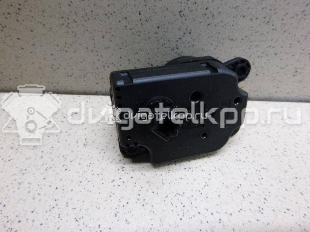 Фото Моторчик заслонки отопителя  av6n19e616aa для Ford Focus / Tourneo / C-Max / Galaxy / Kuga {forloop.counter}}