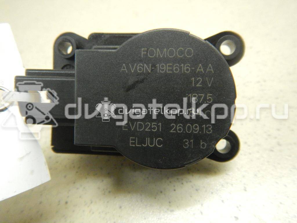 Фото Моторчик заслонки отопителя  AV6N19E616AA для Ford Focus / Tourneo / C-Max / Galaxy / Kuga {forloop.counter}}