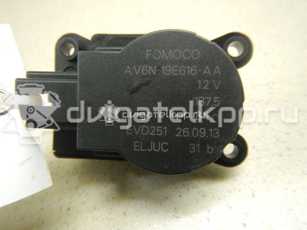 Фото Моторчик заслонки отопителя  AV6N19E616AA для Ford Focus / Tourneo / C-Max / Galaxy / Kuga {forloop.counter}}