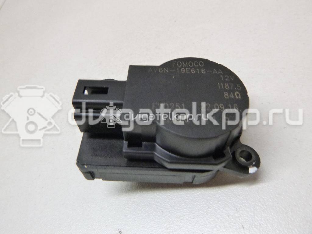 Фото Моторчик заслонки отопителя  AV6N19E616AA для Ford Focus / Tourneo / C-Max / Galaxy / Kuga {forloop.counter}}