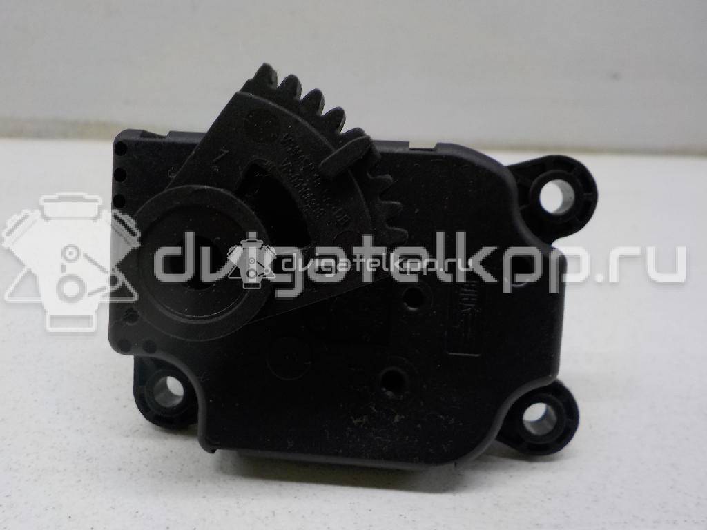 Фото Моторчик заслонки отопителя  av6n19e616aa для Ford Focus / Tourneo / C-Max / Galaxy / Kuga {forloop.counter}}