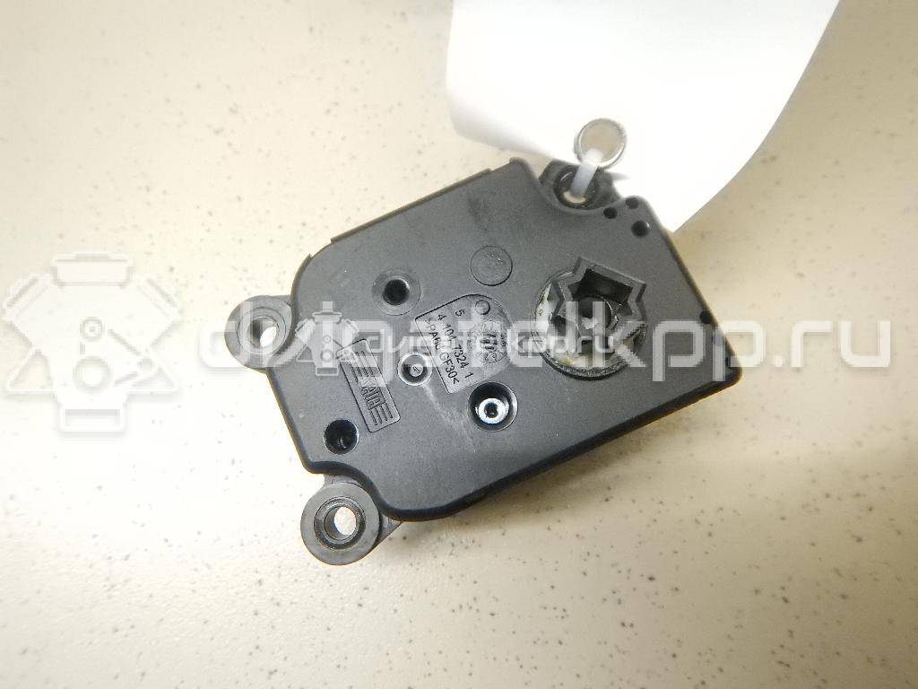 Фото Моторчик заслонки отопителя  1440917 для Ford Focus / Tourneo / C-Max / Galaxy / Kuga {forloop.counter}}