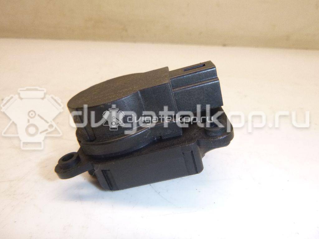 Фото Моторчик заслонки отопителя  1786200 для Ford Focus / Tourneo / C-Max / Galaxy / Kuga {forloop.counter}}