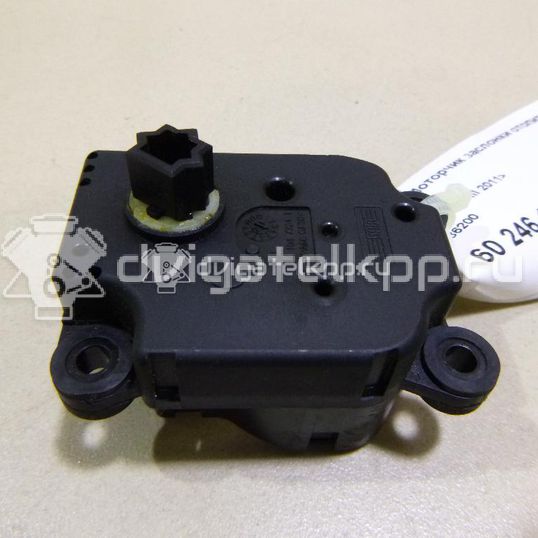 Фото Моторчик заслонки отопителя  1786200 для Ford Focus / Tourneo / C-Max / Galaxy / Kuga
