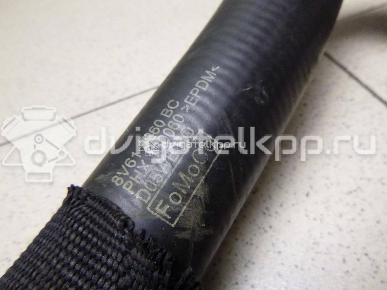 Фото Патрубок радиатора  1724201 для Ford Focus / C-Max {forloop.counter}}