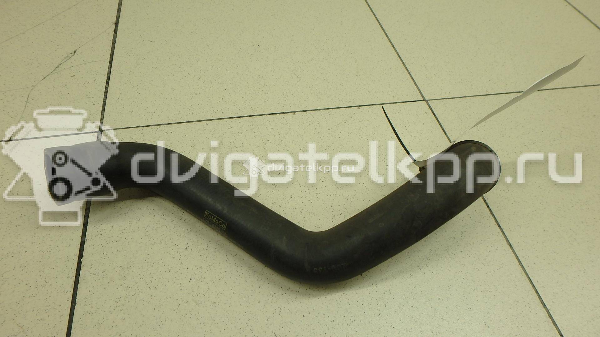 Фото Патрубок радиатора  8V618286BA для Ford Focus / C-Max {forloop.counter}}
